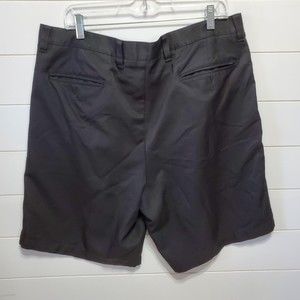 Dockers mens size 38 black athletic dri fit material performance golf shorts